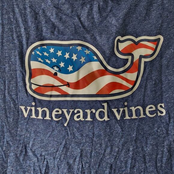 Vineyard Vines 100% Cotton T-Shirt | Women's M | American Flag Whale 4th July - Picture 5 of 6